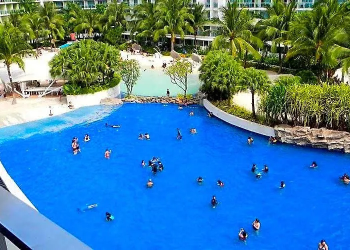 Azure Ph15 St Tropez * Manila